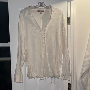 Urban Outfitters Women’s Cream Button-Up Gauze Shirt